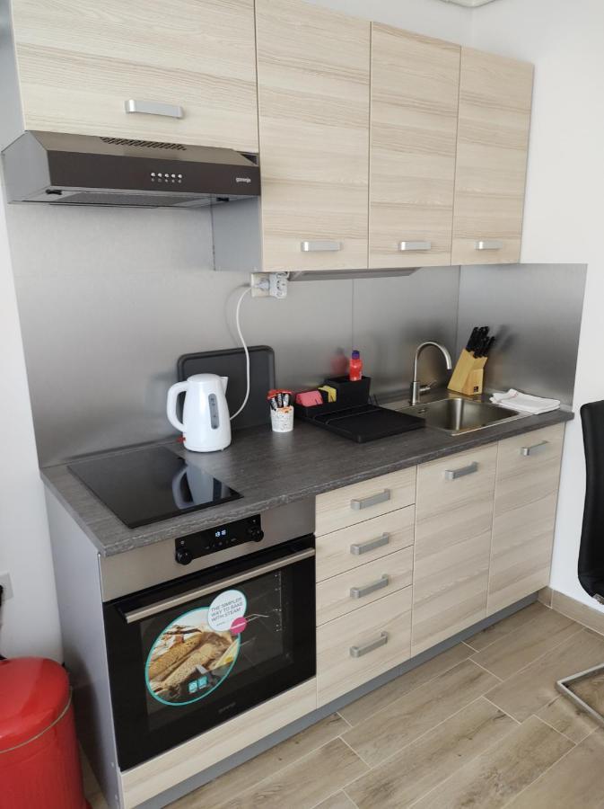Happy Apartment Karlovac Eksteriør billede